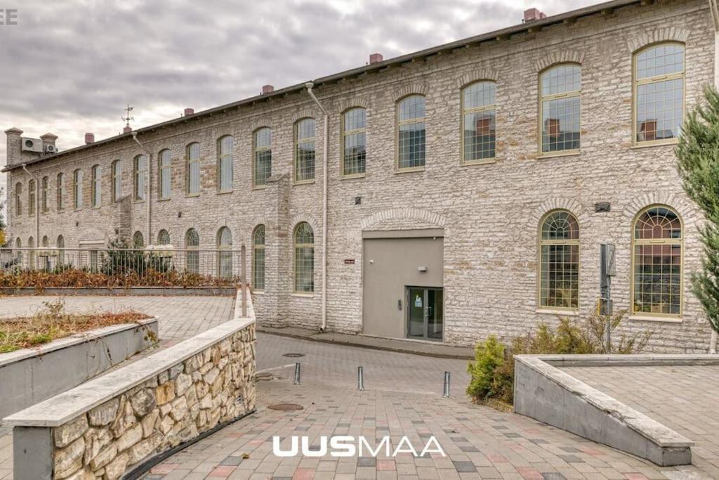 Charming Loft Near Old Town Apartment Tallinn Luaran gambar