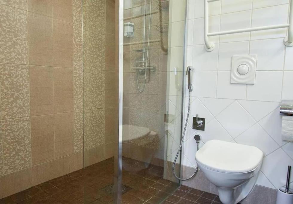 Charming Loft Near Old Town Apartment Tallinn Luaran gambar